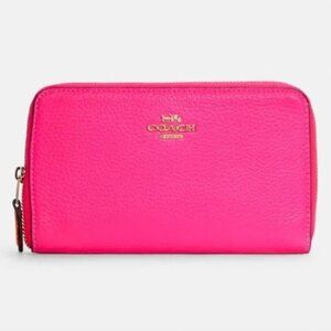 COACH MEDIUM NEON PINK COLOR BLOCK C5895 WALLET RARE NEW WITH DEFECTS